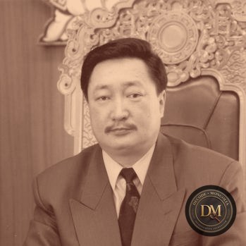 Жанлавын Наранцацралт